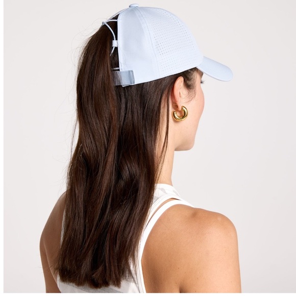 NWT Calia Women’s Ponytail Hat Cap Light Blue OS - Picture 4 of 7